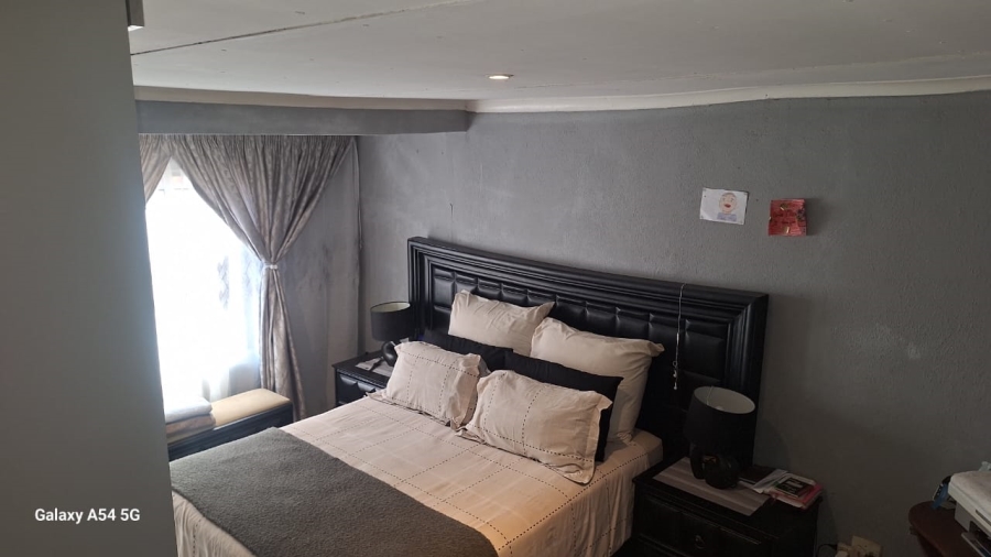 3 Bedroom Property for Sale in Mohadin North West